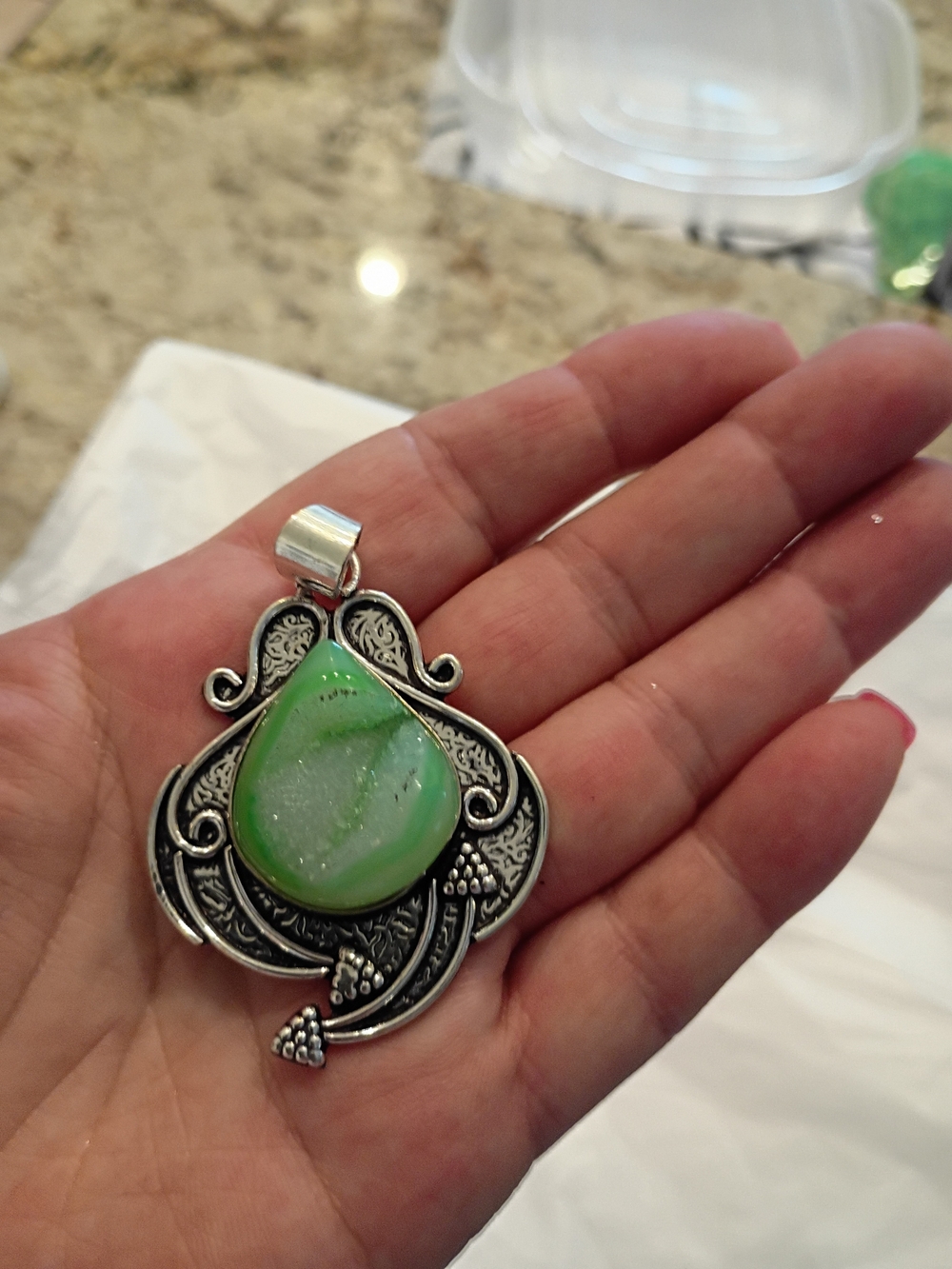 Florescent Lime Green Druzy Pendant in Intricate Setting Beautiful! - Picture 3 of 9